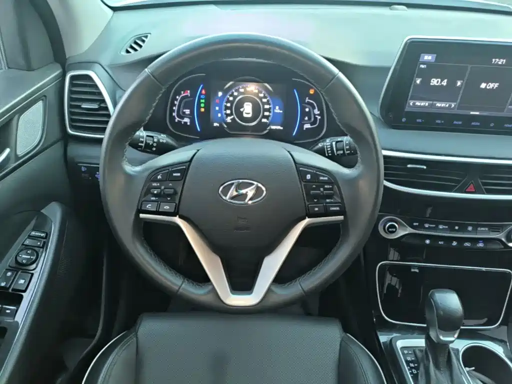 Hyundai Tucson — миниатюра 11