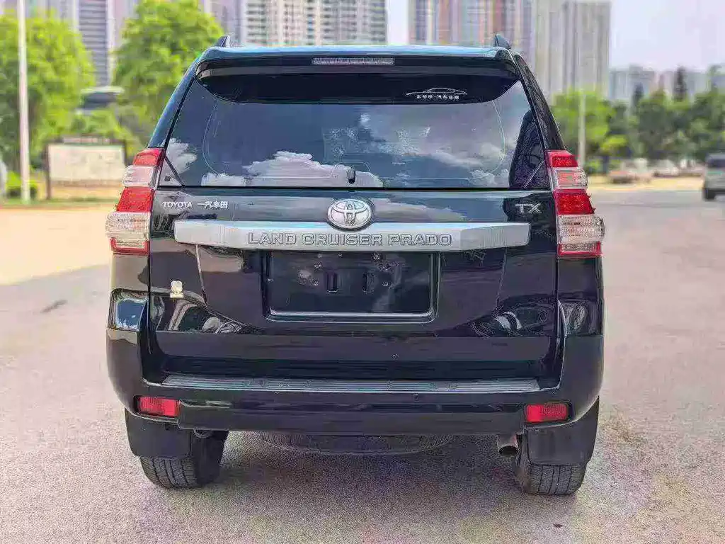 Toyota Prado — миниатюра 3