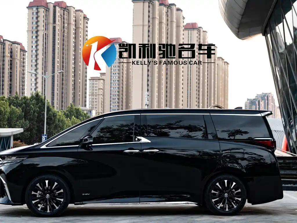 Toyota Alphard — миниатюра 3
