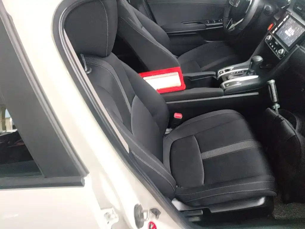 Honda Civic — миниатюра 25