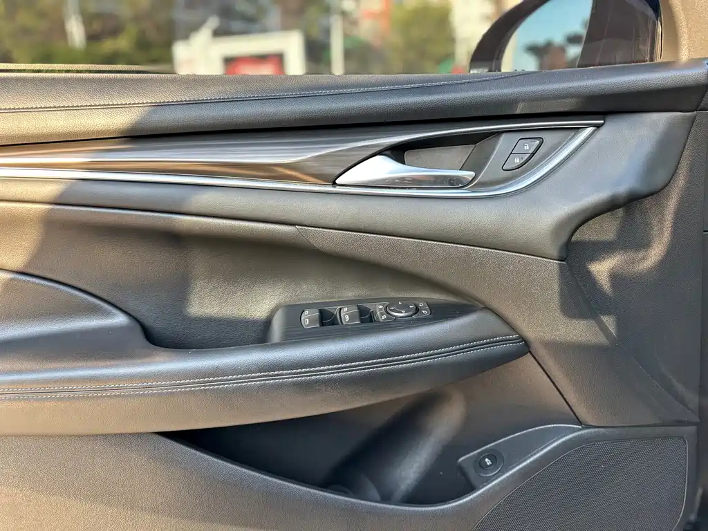 Buick LaCrosse — миниатюра 16