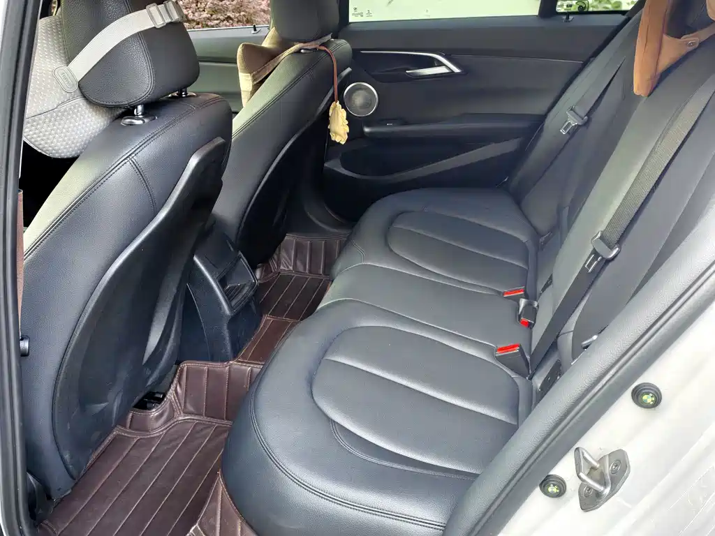 BMW 1 Series — миниатюра 13