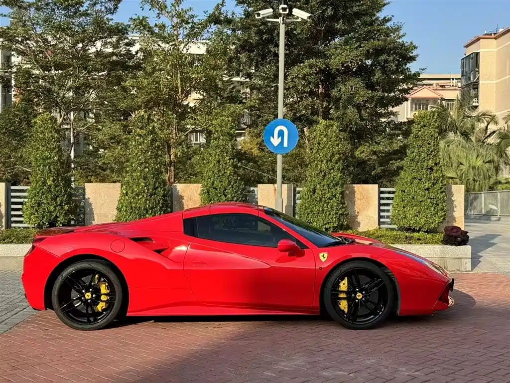 Ferrari 488 2015 488 Spider