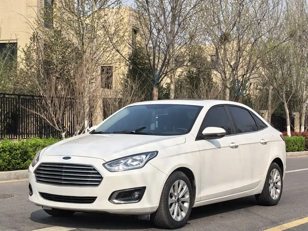 Ford Escort 2017