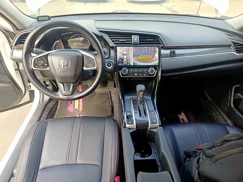 Honda Civic — миниатюра 10
