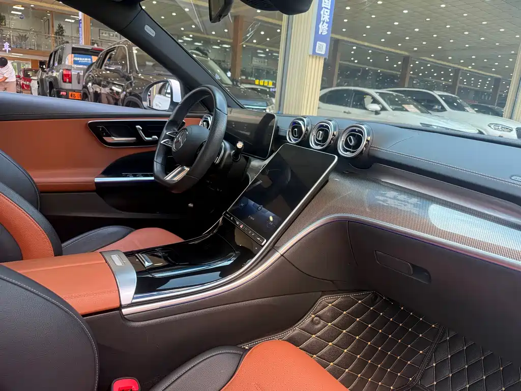 Mercedes-Benz C-Class 2022 — фото 12