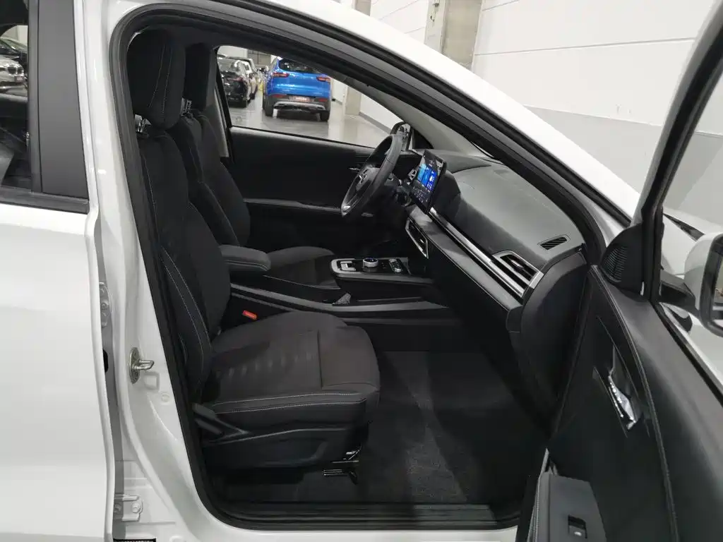 BYD e2 — миниатюра 23