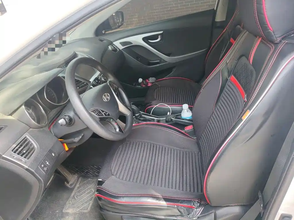 Hyundai Elantra Langdong — миниатюра 11