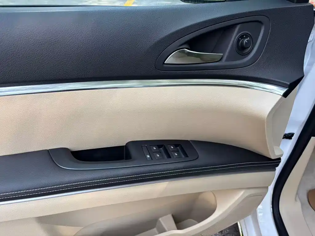 Buick GL8 2023 652T Luxury