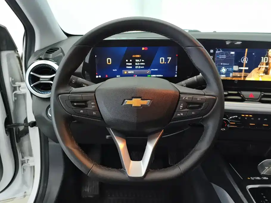 Chevrolet Monza — миниатюра 15