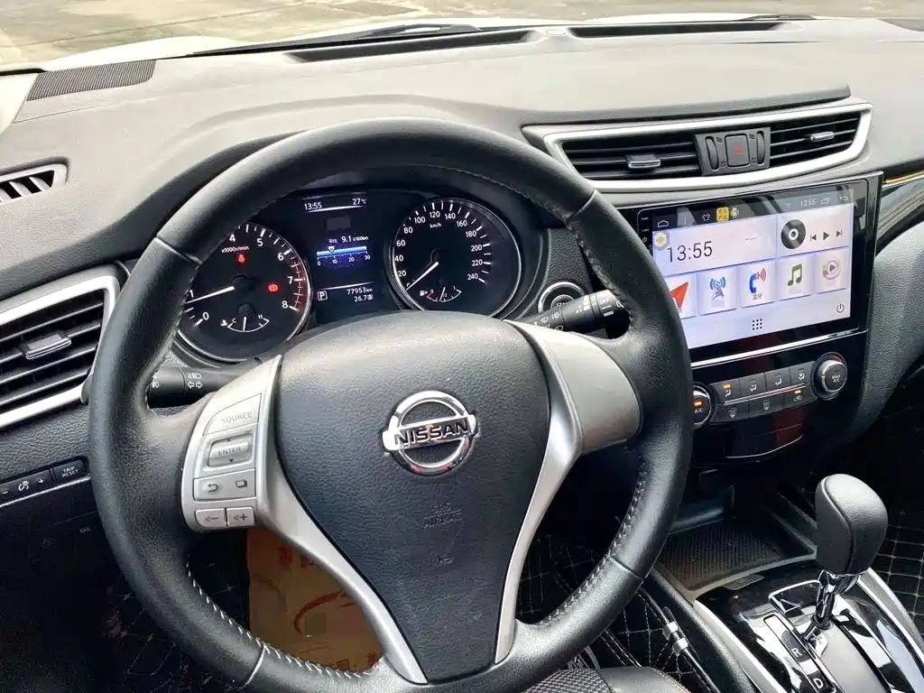 Nissan Qashqai — миниатюра 7