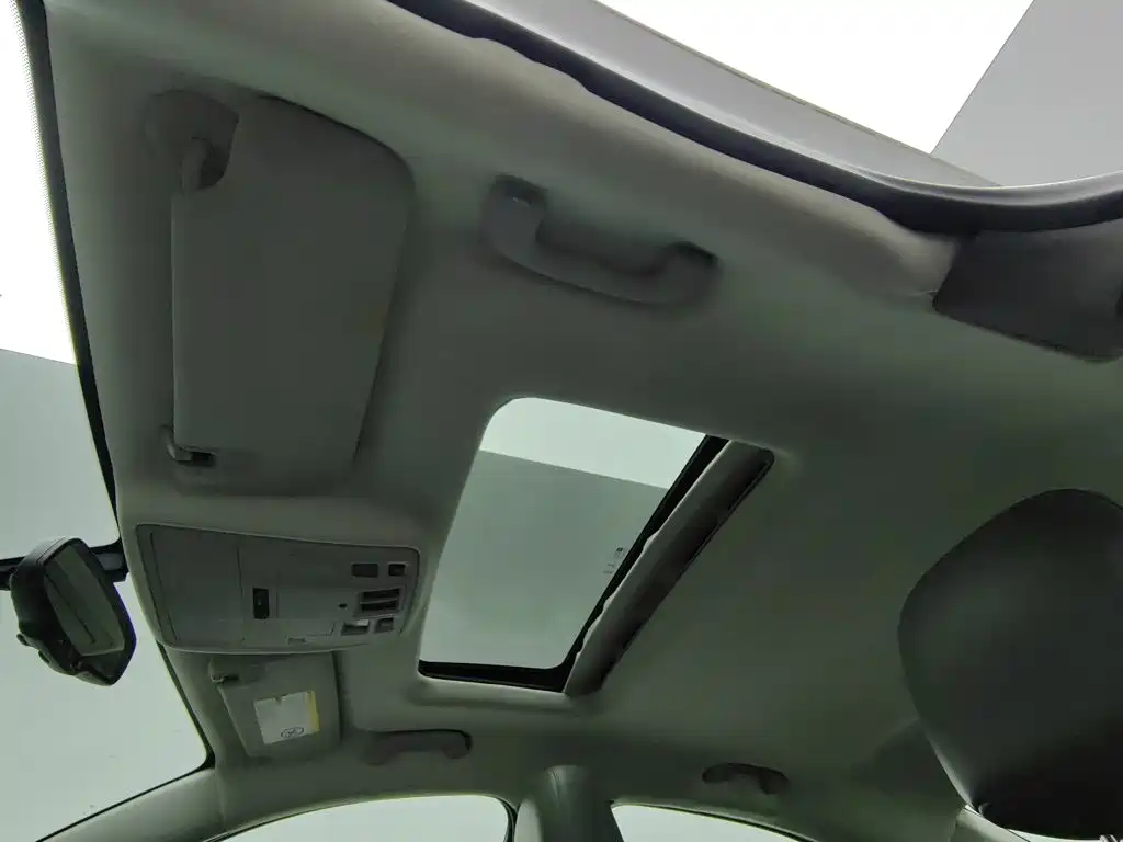 Chevrolet Malibu — миниатюра 14