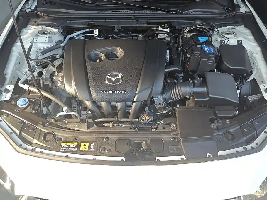 Mazda 3 Axela — миниатюра 10