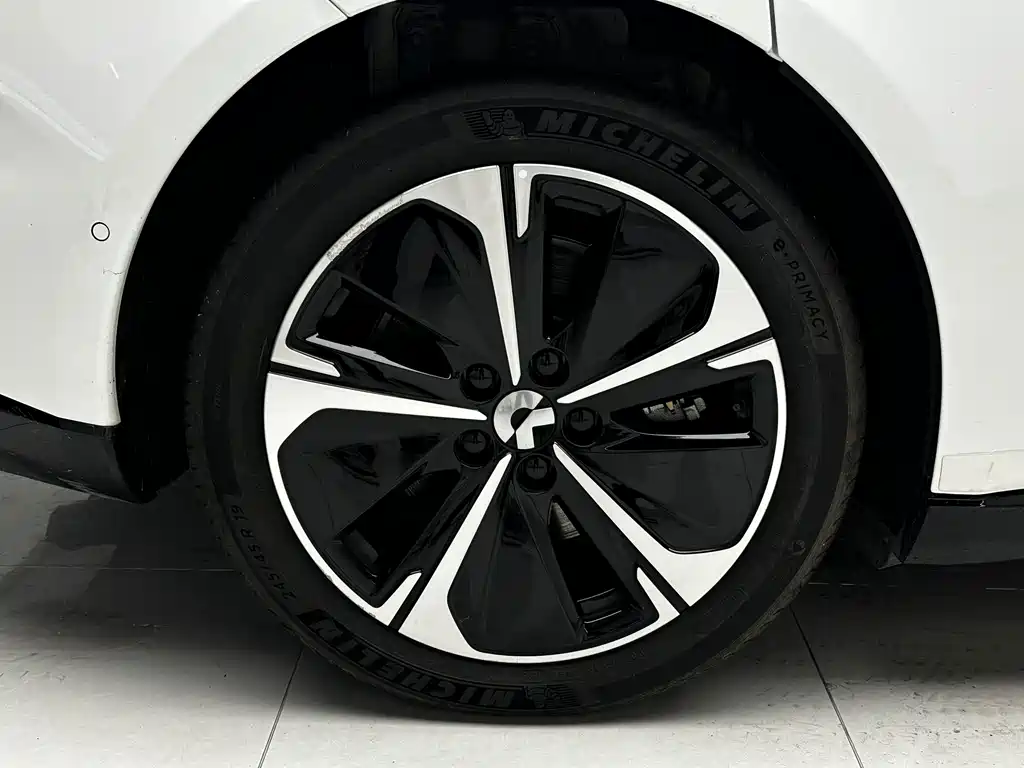 NIO ET5 — миниатюра 17