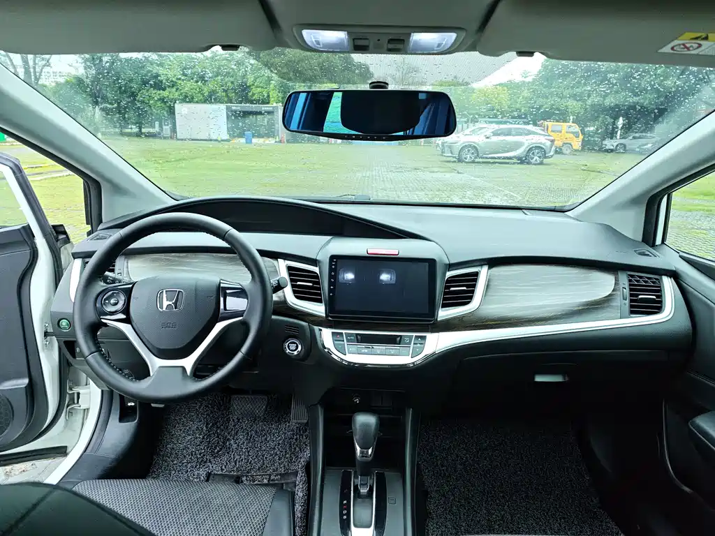 Honda Jade — миниатюра 11