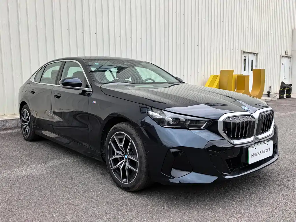BMW i5 2025 eDrive 35L M Sport