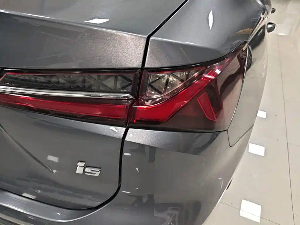 Roewe i5 — миниатюра 8