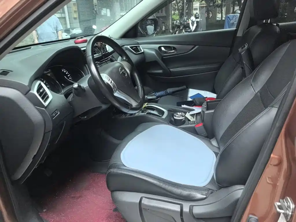 Nissan X-Trail — миниатюра 8