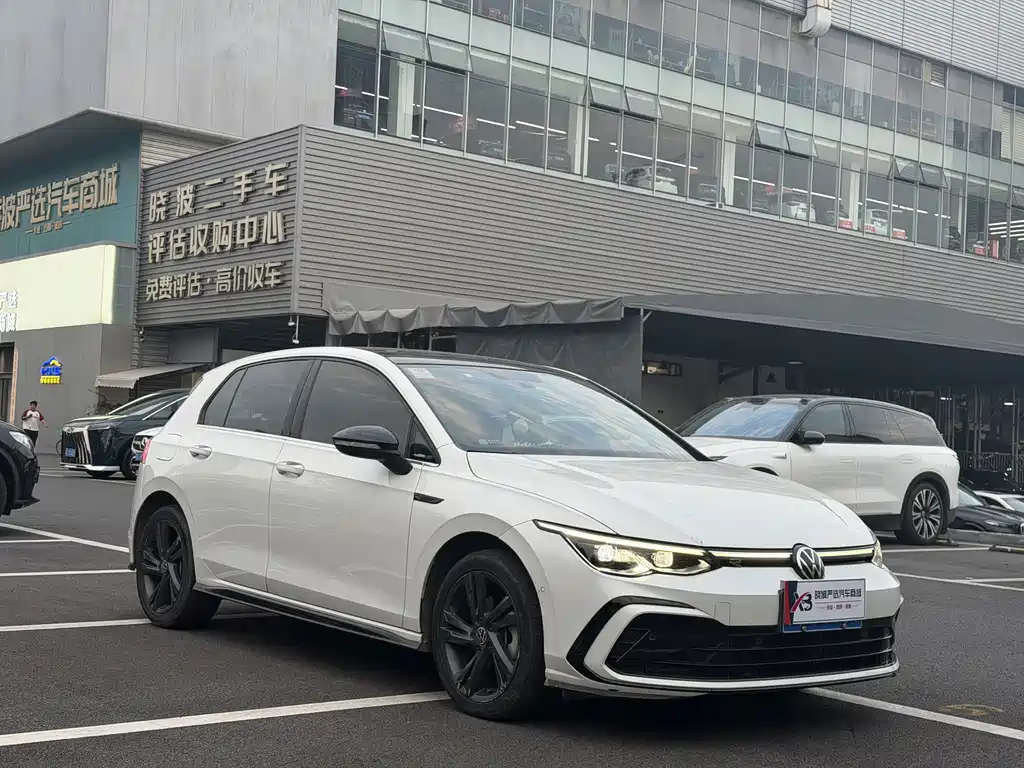 Volkswagen Golf — миниатюра 3