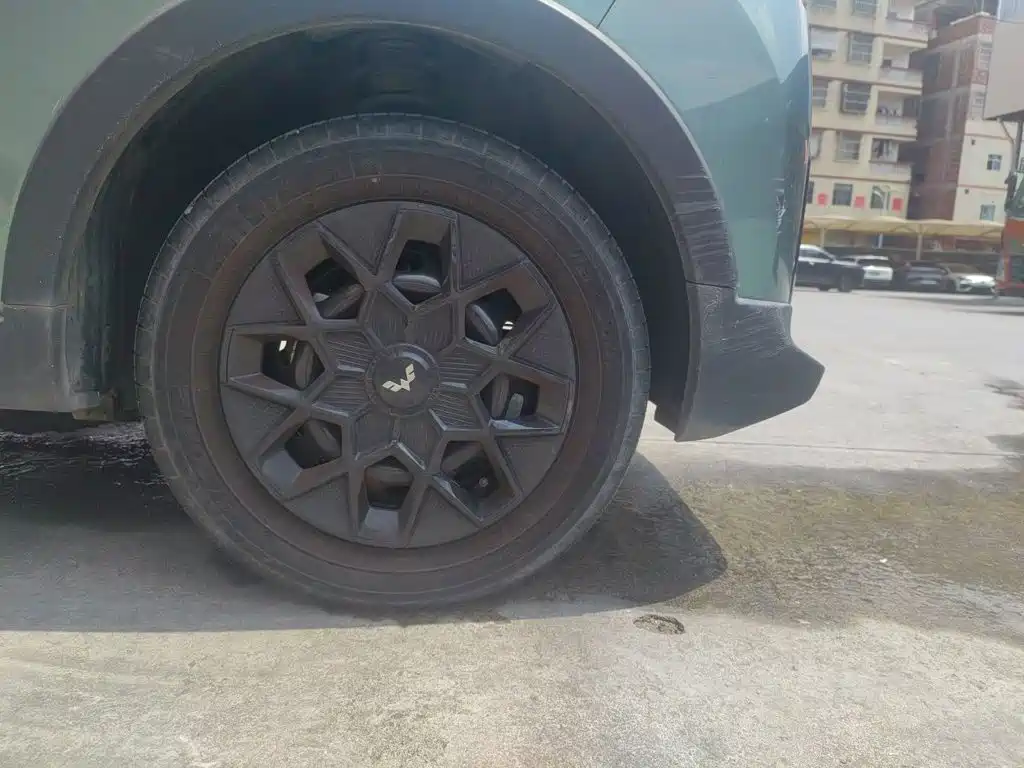 Wuling MINIEV — миниатюра 10