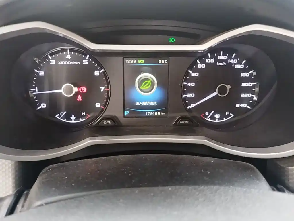 Geely Emgrand GS — миниатюра 17