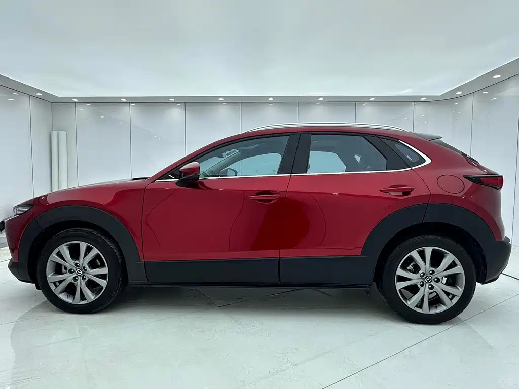 MAZDA CX 30