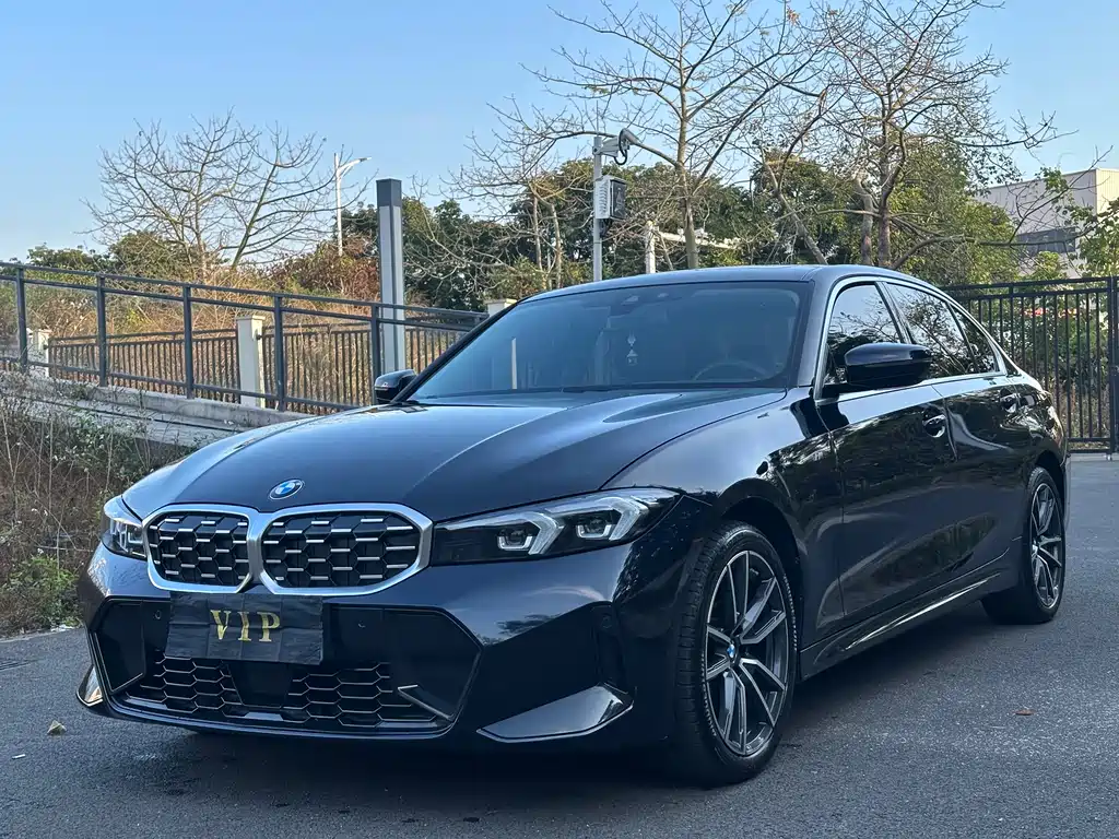 BMW 3 Series 2024