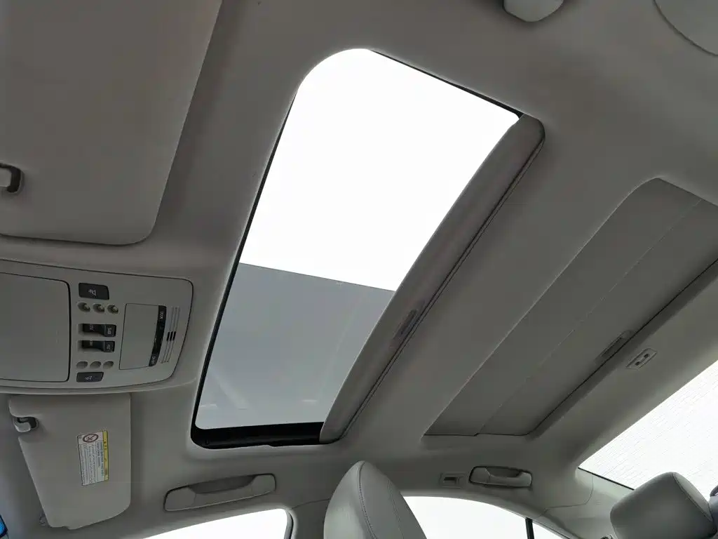 Lexus ES — миниатюра 14