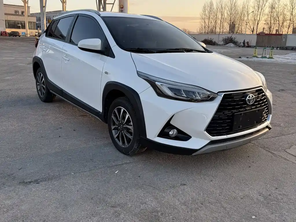 TOYOTA YARIS L ZHIXUAN