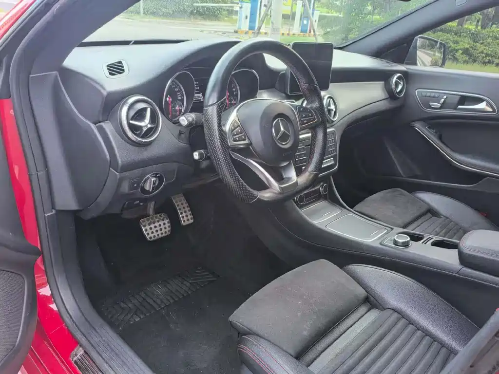 Mercedes-Benz CLA (Import) — миниатюра 8