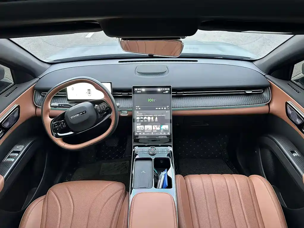 Chery Tiggo 8 — миниатюра 9