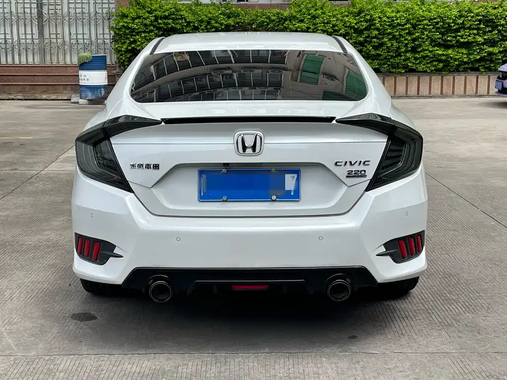 Honda Civic 2019 220TURBO CVT V