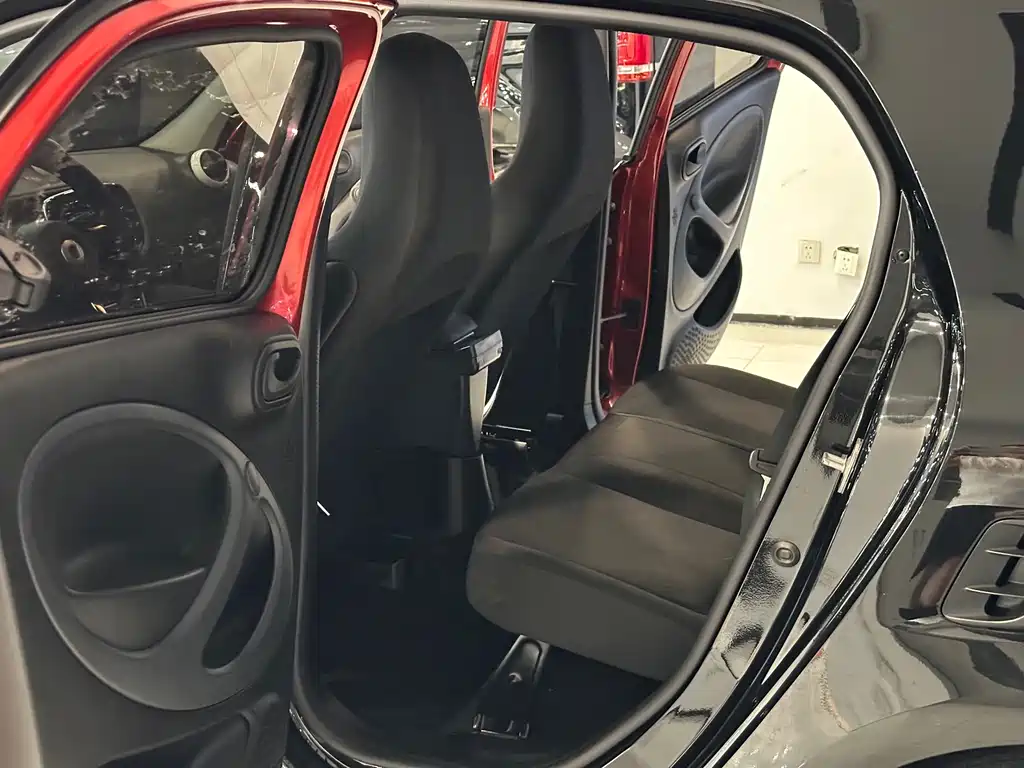 smart Smart Forfour — миниатюра 8