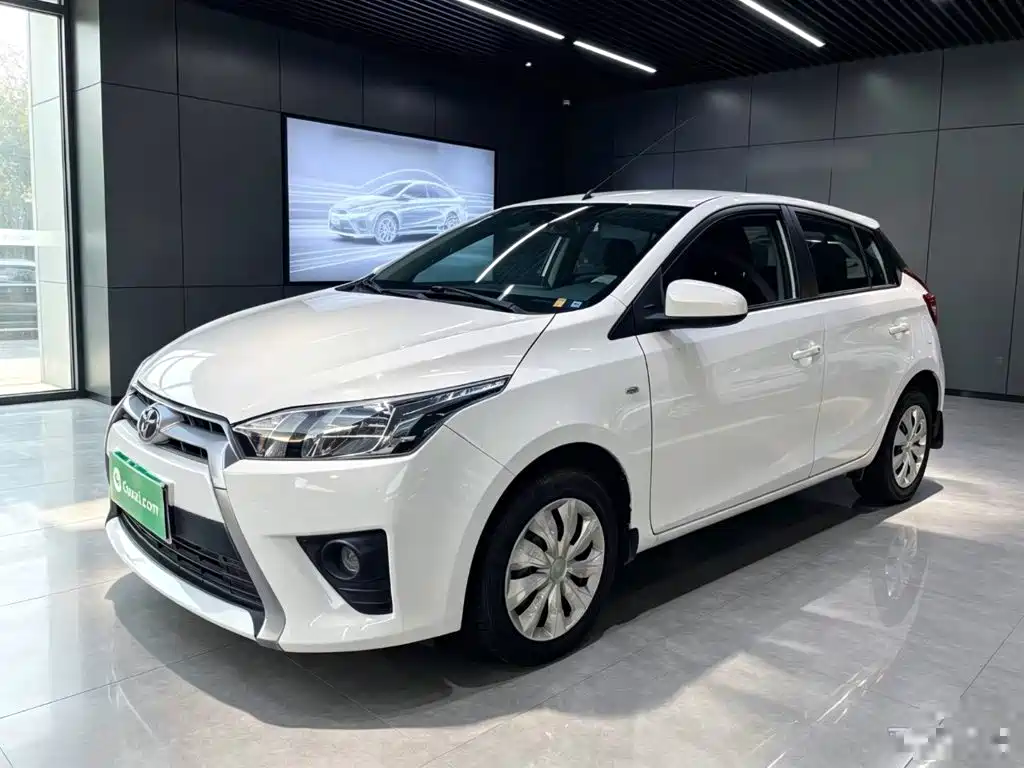 Toyota Yaris L