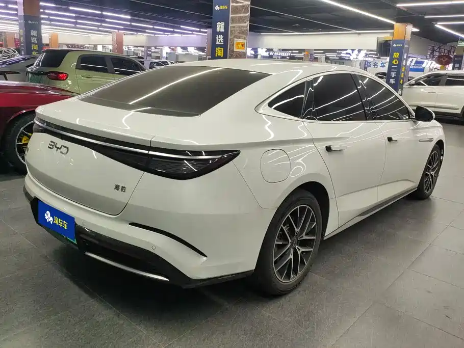 BYD Seal — миниатюра 3