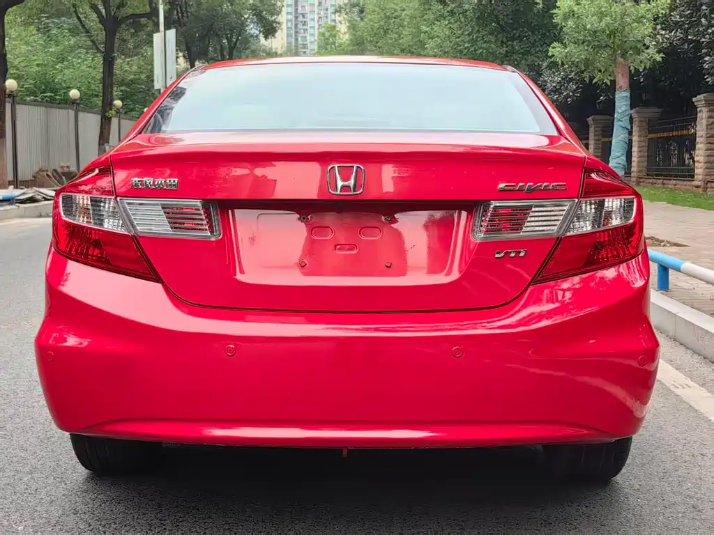 Honda Civic — миниатюра 6