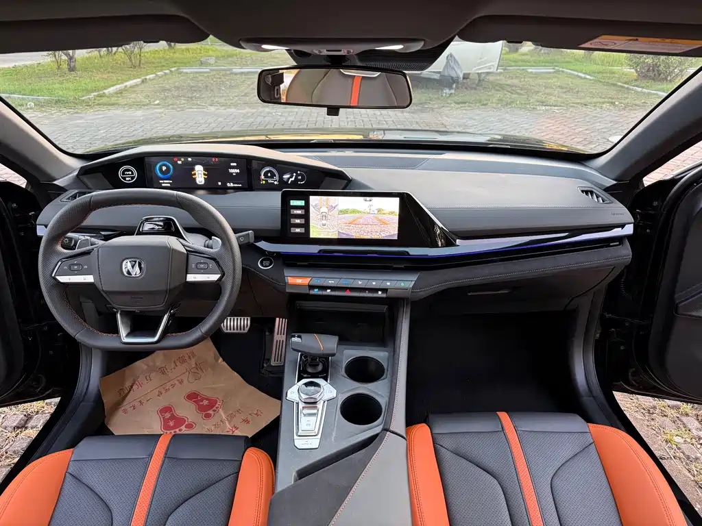 Changan UNI-V — миниатюра 6