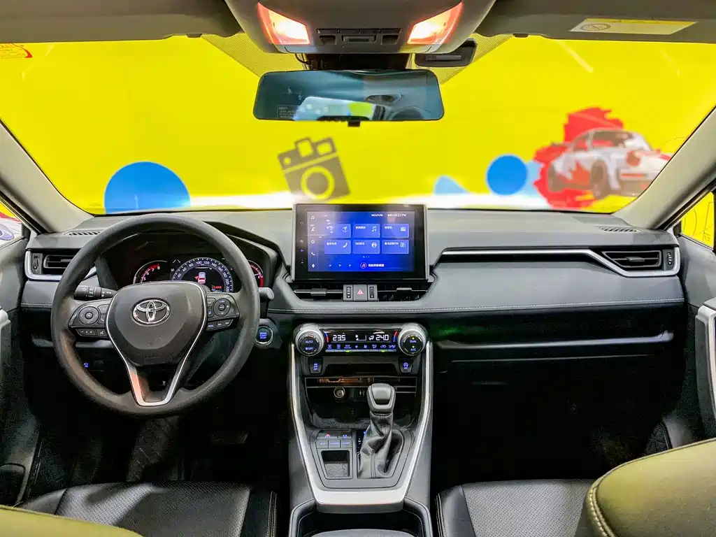 TOYOTA RAV4 RONGFANG