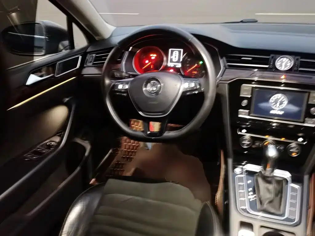 Volkswagen Magotan — миниатюра 3