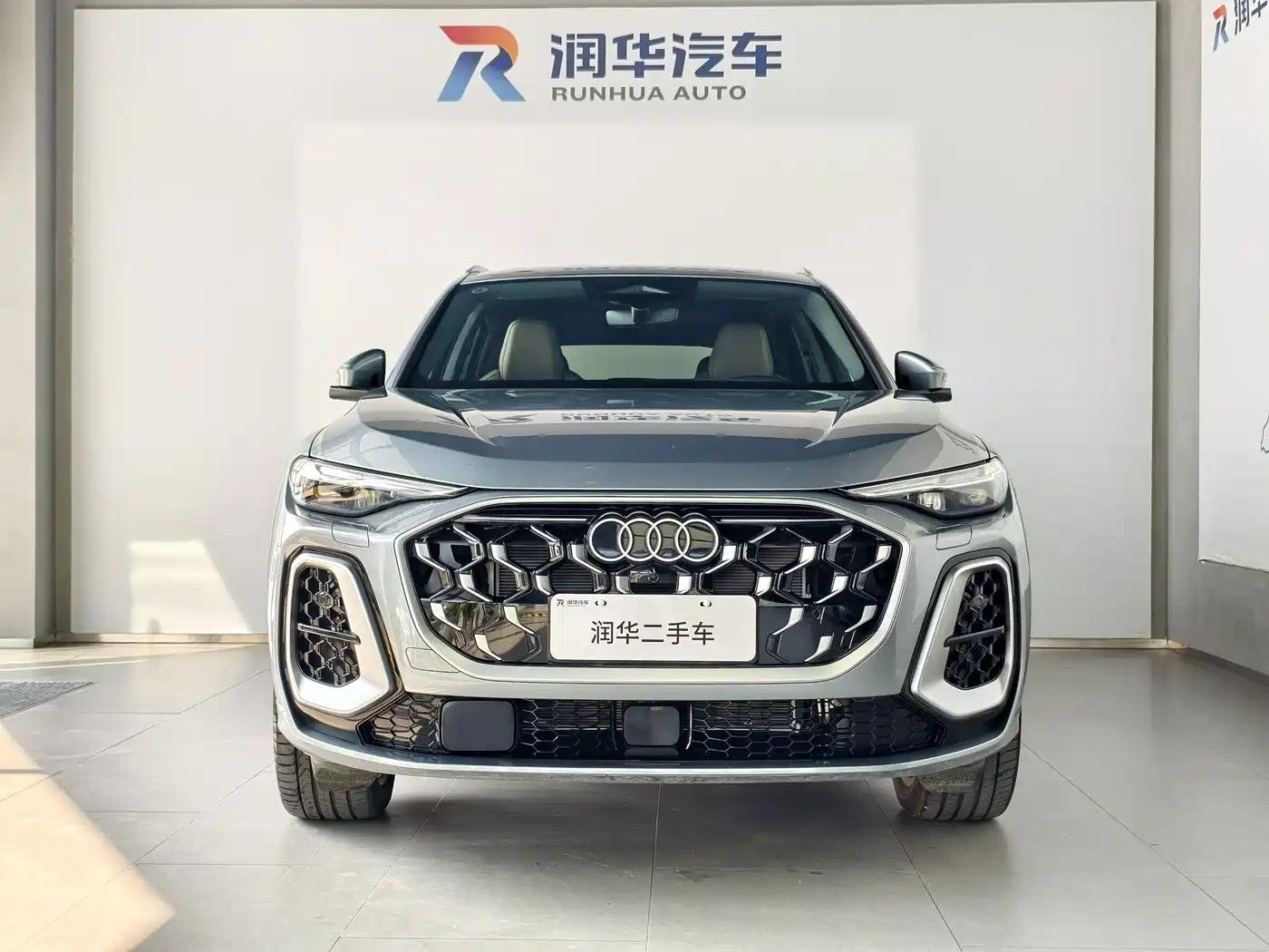 Audi Q5L id 4654544 из Китая 13