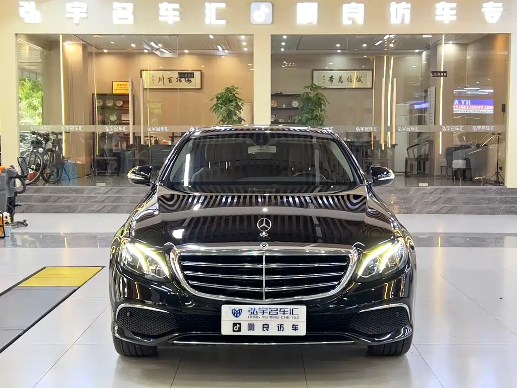 Mercedes-Benz E-Class 2019