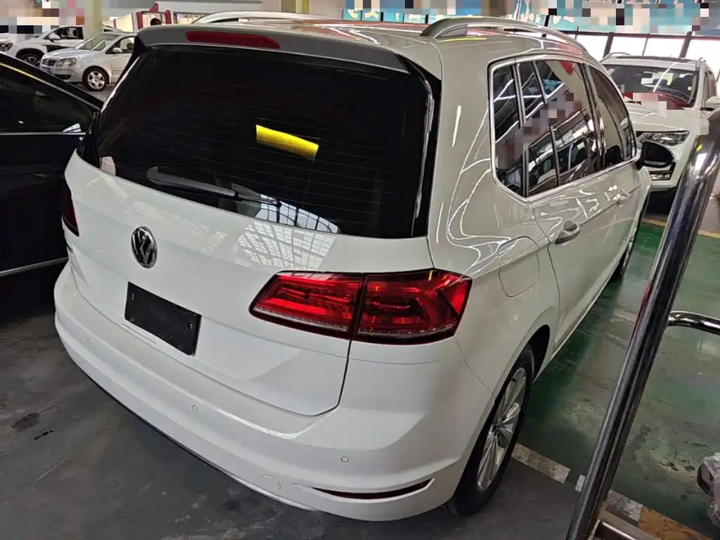 Volkswagen Golf Sportsvan — миниатюра 5