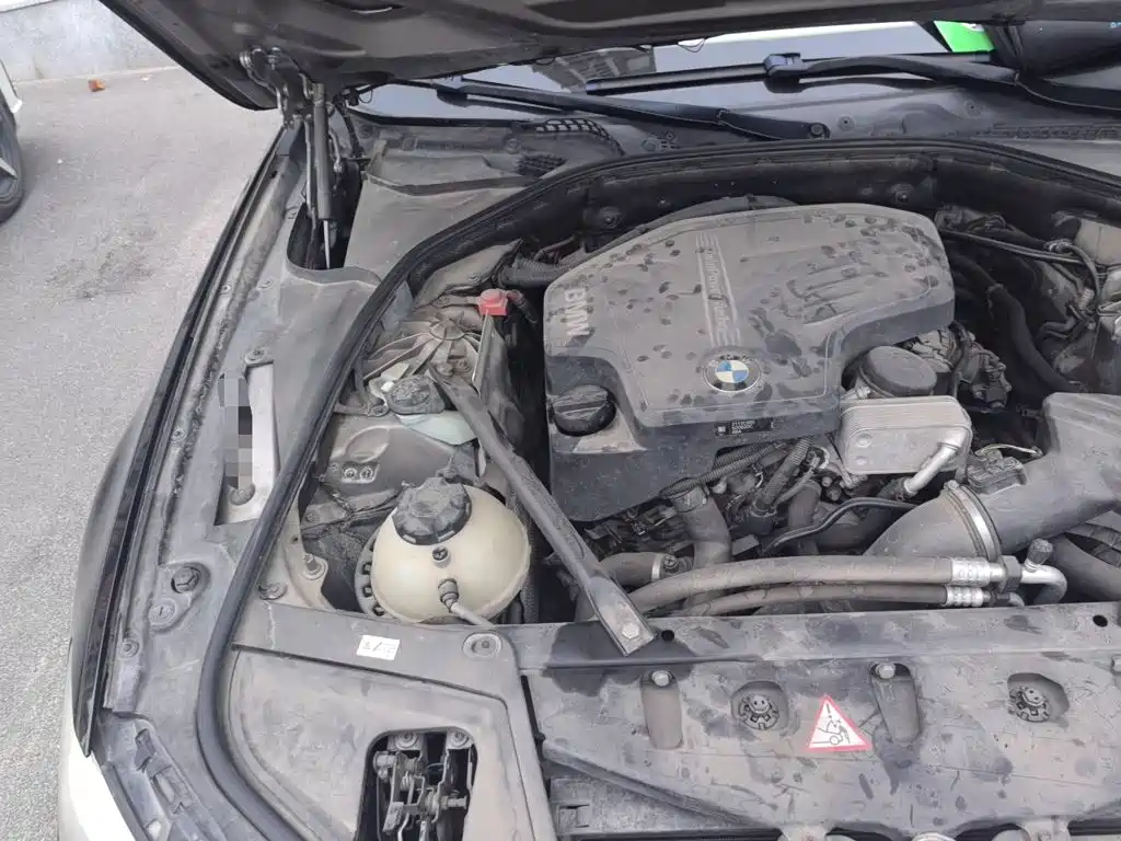 BMW 5 Series — миниатюра 18