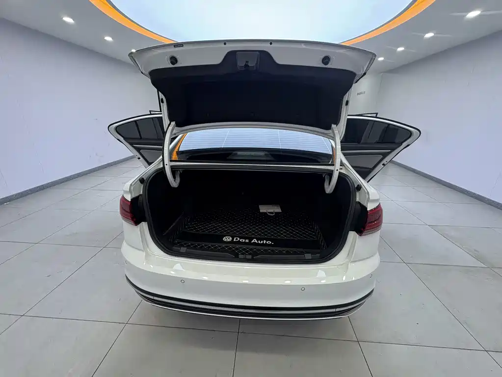 Volkswagen Bora — миниатюра 7