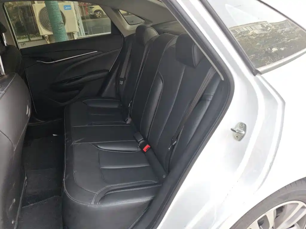 Buick Excelle — миниатюра 13