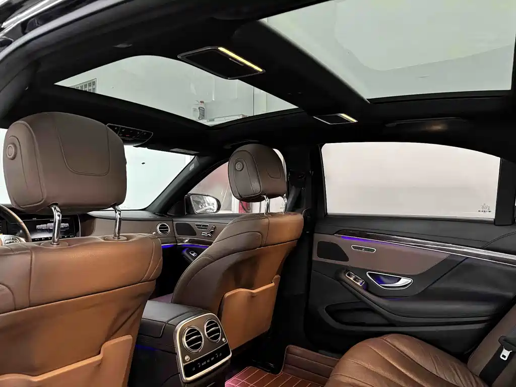 Mercedes-Benz S-Class — миниатюра 13