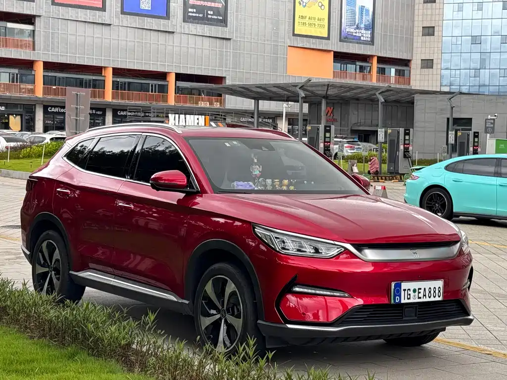 BYD PLUS New Energy — миниатюра 3