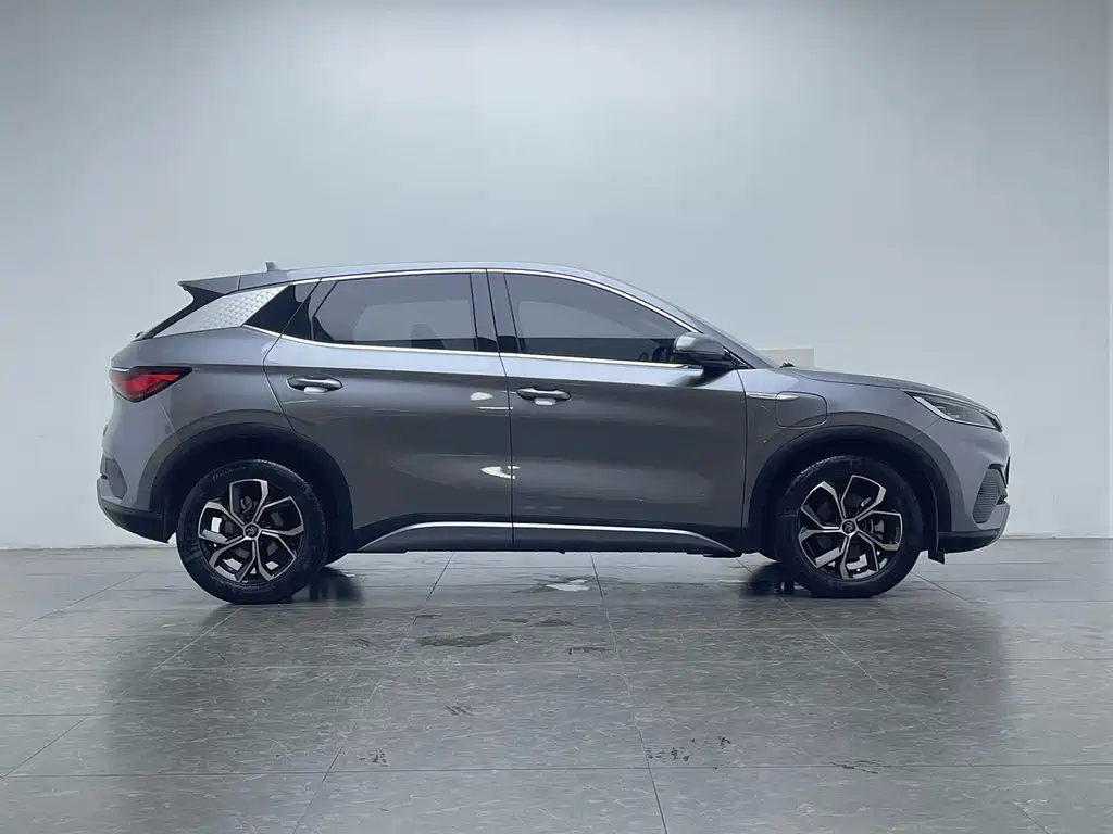 BYD Yuan Plus — миниатюра 9
