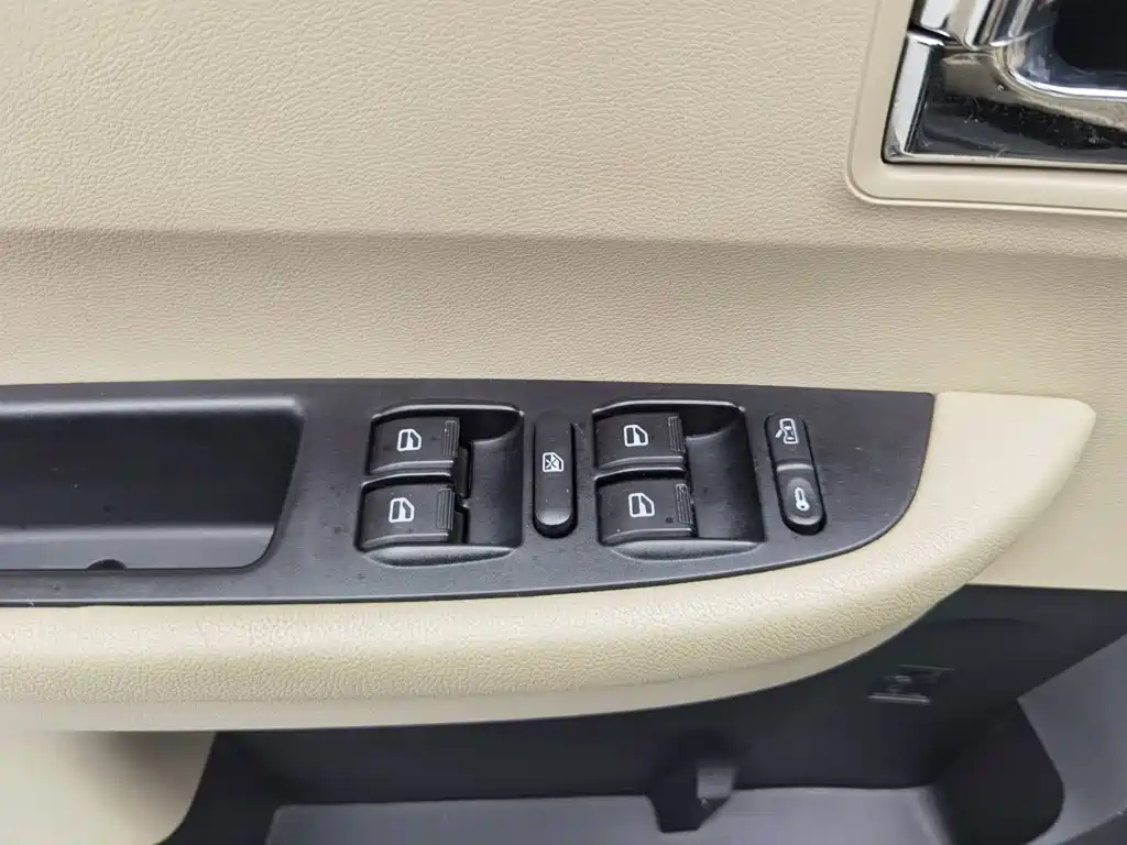 Chery E3 — миниатюра 9