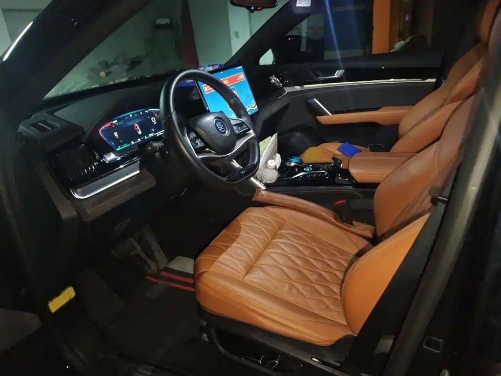 BYD Tang New Energy — миниатюра 8